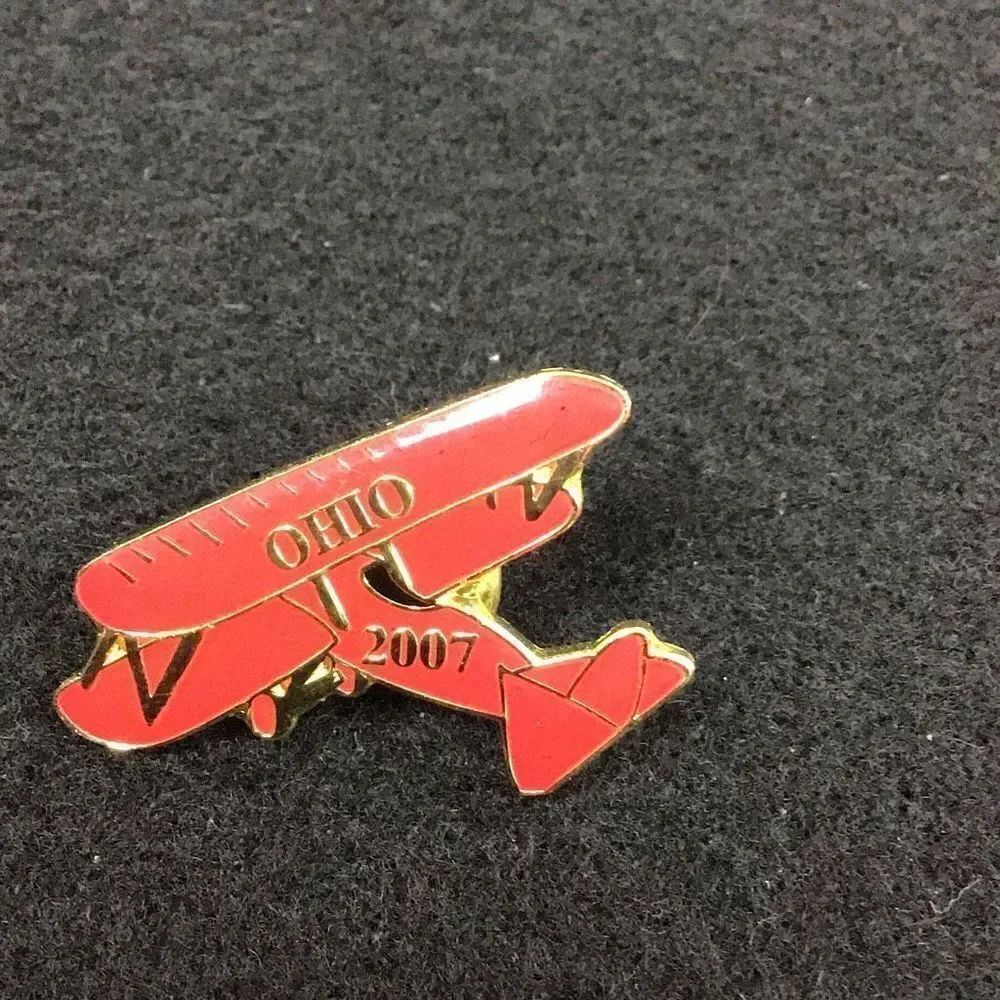 Pin 2007 Ohio red biplane lapel pin